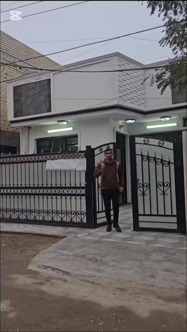 بيت للبيع 
🏠 المساحة: 180 متر
📐 واقع الحال بالسند: 150 متر
📄 نوع السند: طابو ملك صرف
📍 العنوان: بغداد – منطقة الانتصار
للاستفسار والتواصل:
📞 ***********
حياكم الله 🌷
@إشارة
