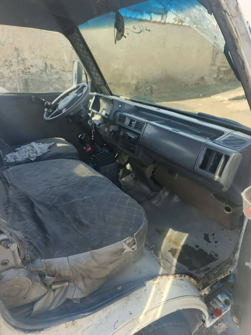 سلام عليكم اسيا البيع
موديل 93🥇

مكينه كير خير من الله 🙂
السياره جاهزه تخم تيرات🙂 
مكانه بل ديونيه🙂

***********🙂🥇
