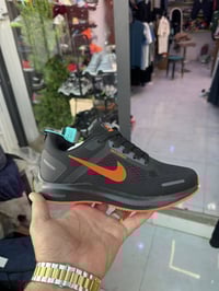 حذاء فيتنامي اصلي • جديد • سوك الكبير