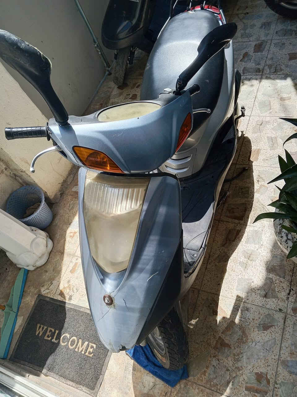 لبيع كفاله سعره ٥٠٠ مكاني بغداد الشعب ناقصه باتري تشتغل هندر كلشي شغل بيه رقمي ***********
