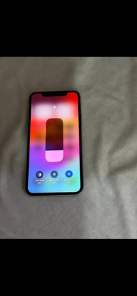 آيفون ١١ برو ماكس • ٢٥٦ • شاشة مستبدلة