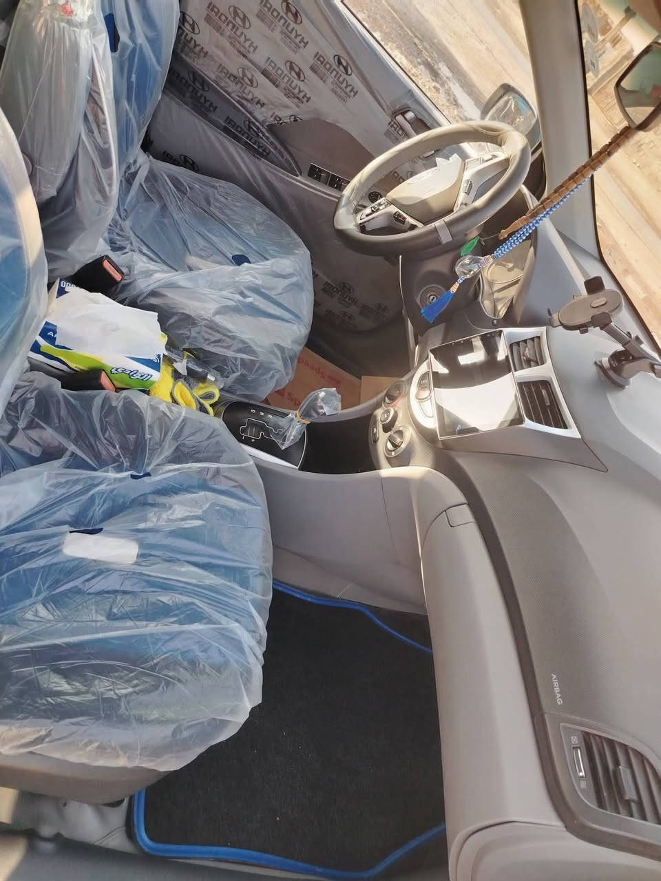 اكسنت موديل17امريكي GDi 1600
رقم أربيل  انكليزي
بيه قطع صبغ كير محرك مكفول بلادي سياره حلوه ونظيفه مال جناي صدر نظيف تخم تاير مدوشم داخل  اي نقص مابيه خير من الله
سعر ٨٧ عنوان بغداد الشرطه الخامسه
رقم الهاتف ***********
