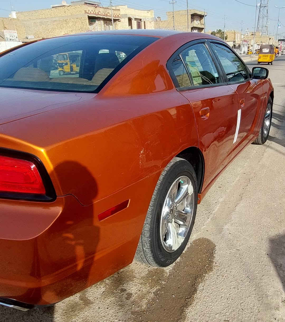 السلام عليكم جارجر موديل 2011سياره كفاله من الضربه والمعجون فقط جاملغ خلفي جه الايمن بارد بدون معجون ولا صبغ شرط تفحص سونار مكينه خير من الله ما ناقصه شي السعر 145وبيه مجال 
العنوان ميسان 
رقم الهاتف ***********
