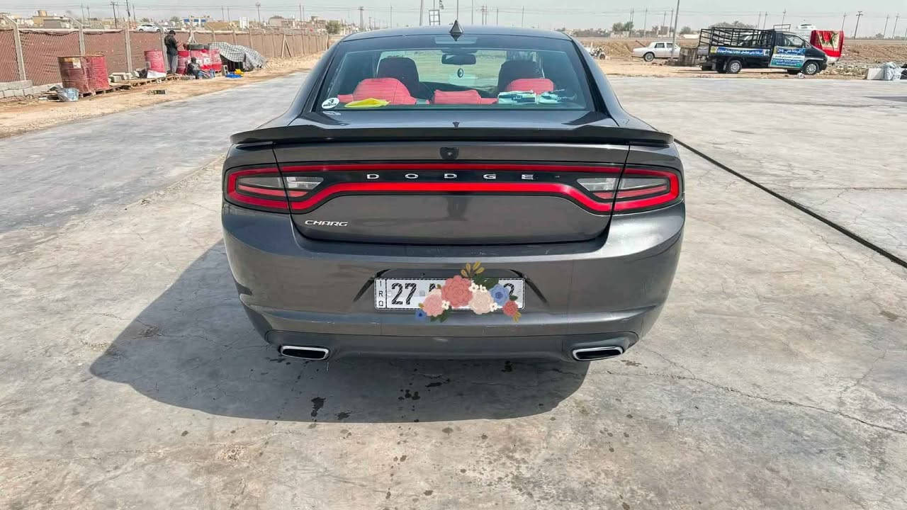 جارجر خليجي اصل 16 بأسمي مراوس أوبما او جيب او دورنكو 
جارجر خليجي اصل 16 بأسمي 
فقط صبغ   بدون حادث ولا ايرباك 
#مراوس #جيب #اوبما #دورنكو 
*********** Singapore
