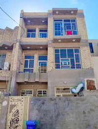 الرئاسة شارع عشرين • طابو صرف • ٥ غرف