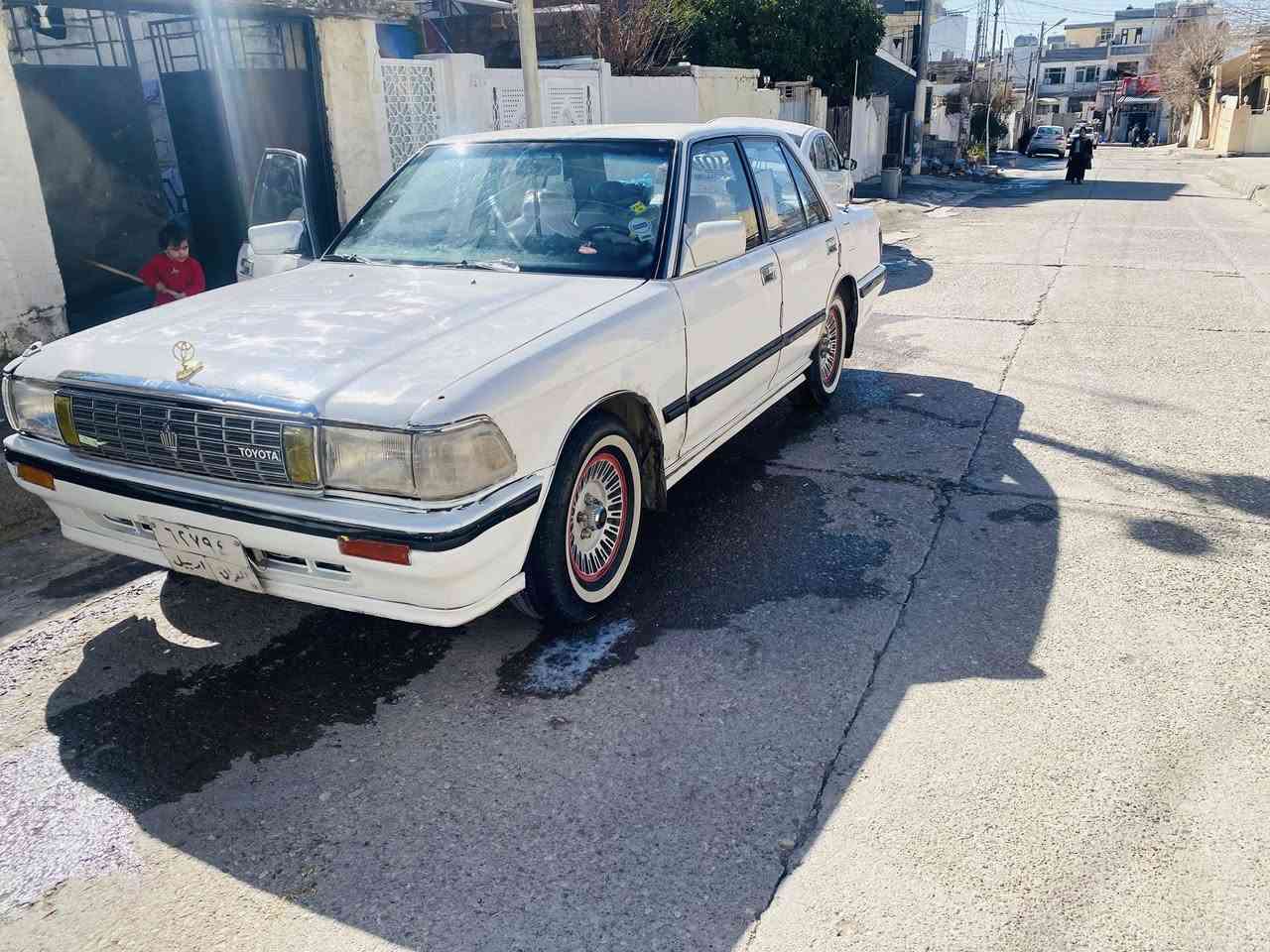 سةرةتابةناوي خوا
***********
سوبةرسيدان.موديل١٩٩٠رةنك.سبي.رةقةم هةولير.مةكينةي كوراوةبة.VVt٣٠٠٠هةزار مةكينةي تازةي  لةسةرة بةشةرتي  ١٠٠فيتةر.تةبريد تةبريد .تةقةورةقة.كارةباي هةمووكياني  بةشةرت مالي دوستة.سيارةكة تاحةزبكةي جوانة.

تيبينيي.ساحيب سةنةوي رةقةمي داخراوة بةشةرتي  ئةوةليات بةس

كورينةوةش  ئةكةم بةشتي  بةدلم بيت

شوين سليماني

سعر٢٨كةلاو مةعمةلةيةكيي كةم تكاية كةشارةزايت نية سةرمان مةئيشينة
