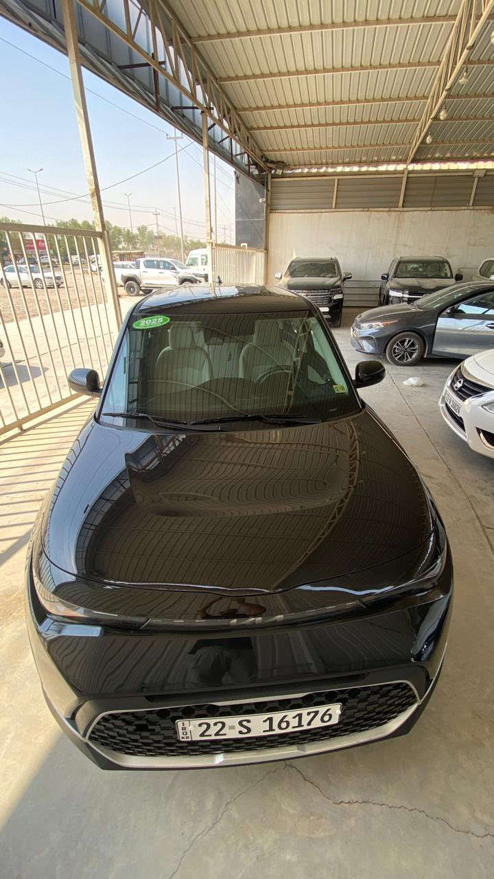 السلام عليكم
كيا صول 2025 
وارد امريكي 
مواصفات معروفه LX
حادثها خفيف ليبل واحد كلها
السياره نضيفه كلش
ماشيه (١٨) مناقصها اي شي 
رقم اربيل تريد وكاله او تحويل 
سعرها 175 وبيها مجال
مكاني واسط العزيزيه
هـ ‭٠٧٨٣ ٠٥٥ ٣٧٧١‬
هـ ‭٠٧٧٣ ٢١٤ ٠٧٧٢‬
