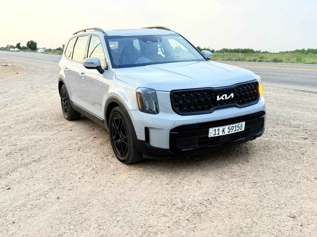 XYP3DGC8RG555833 كيا تيلورايد لون مميز 2024 وارد امريكي 6 سلندر 3800
 داخله تقربر  سياره مكفوله من زلغ
لون سمنتي رقم بغداد ماشية35 الف زيروو 
مـواصـفاتها EX X LINE:
بانوراما بصمة تشغيل عن بعد كشنات كهرباء
كشنات تدفئة تبريد تحديد مسار
تحكمات ستيرن نضام ابل كاربلاي اندوريد اوتو
كشنات جلد كشنات vip عدسات زينون
شاشة متصلة مانع تجصادم امامي/خلفي/جانبي
اوتو هولد اوتو ستوب اشاير بل مري
لايتات امامي خلفي LED
فورويل 
4وضعيات قيادة SPORT/ECO/COMFORT/SMART
مري شفط جنطة كهرباء
شاحن وايرليس 
سعر 255
مكان سياره ميسان
***********
