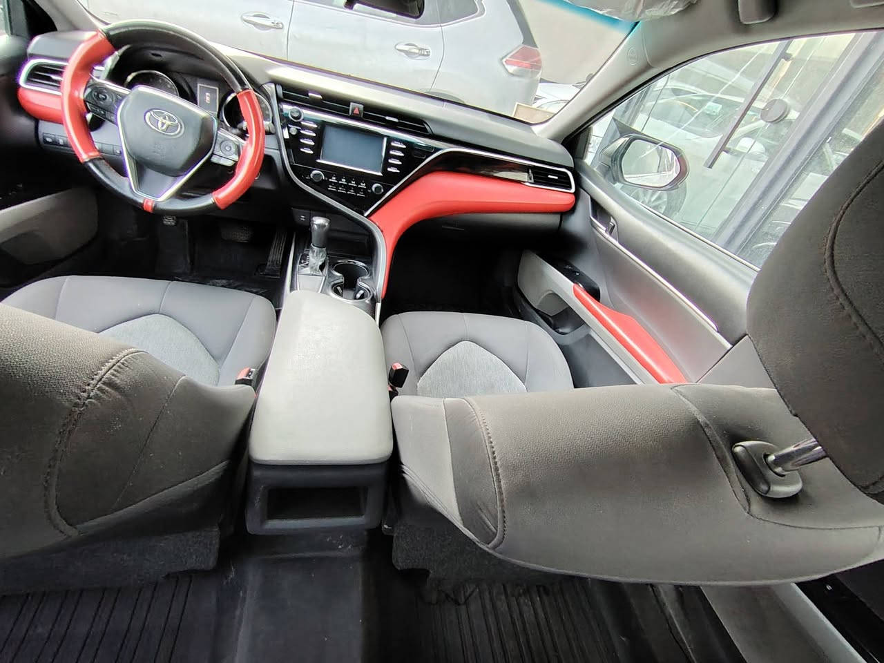 قبل لا تتصل اقرا التفاصيل صصور الحادث بل منشور 
✅اقرا المنشور وتفاصيل كلشي واضح 👇👇👇

✅(مكان السياره اربيل) 

(بيع نقد تابعني كل يومين انشر سيارات كامريات وكورلات) 

(كامري موديل 2018 مواصفات LE

مكفولة كفالة عامه من الصبغ ضرر دعاميه فقط 
ماشيه  98 ميل 
 
السعر 185 وبيها مجال قليل اذا ماشري لا تتصل خويا 

قبل لا تتصل اقرا التفاصيل كلشي واضح ☝️☝️☝️
~~~~~~~~~~~~~~~~~~~~~~~~~~~~~~
✅مكان السياره اربيل 
***********
***********
