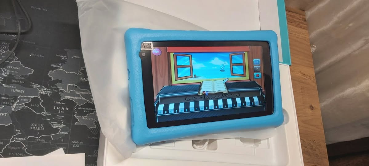 السلام عليكم
أيباد جديد بالكرتون مامستخدم كامل الملحقات


**إذا كنت صاحب هذا الإعلان وتريد حذفه لأي سبب، رجاءا أرسل رسالة إلى الدعم الفني**