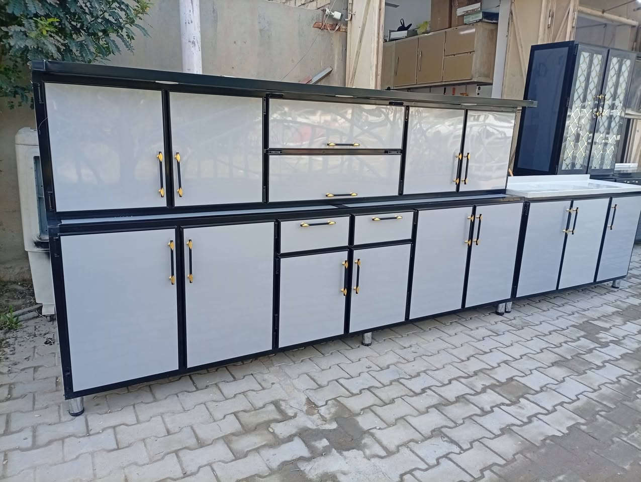 للبيع كاونتر تركي تزكام قياس 3متار وسنك متر ونص مرمر العنوان مقابيل البطاقه الوطنية  الاتصال *********** شد مجاني
