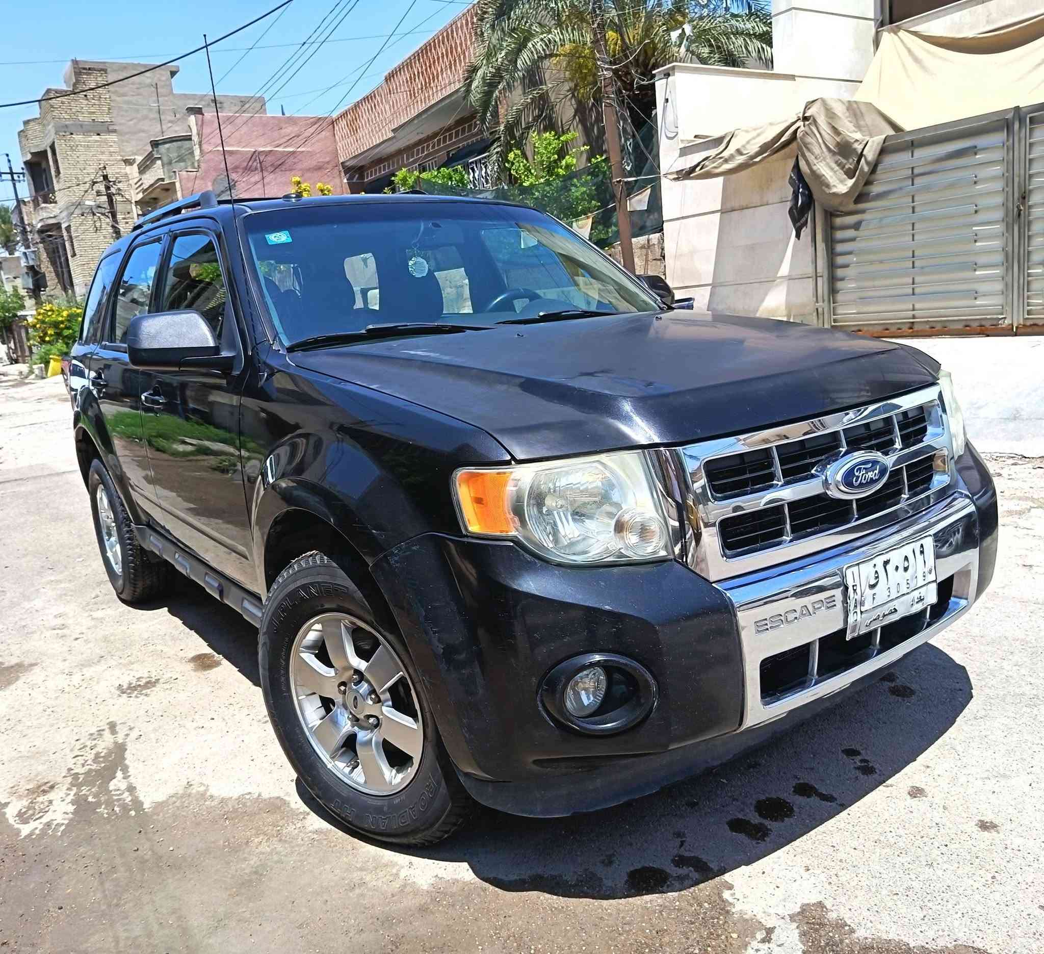 للبيع فورد سكيب 2011 لمتد فول مواصفات محرك 2500 المرغوب السياره بدون حادث فقط البنيد صبغ السيارة نظيفة عل بلاد السعر 110 ورقة وبي مجال مكان بغداد شارع فلسطين رقم الهاتف ***********
