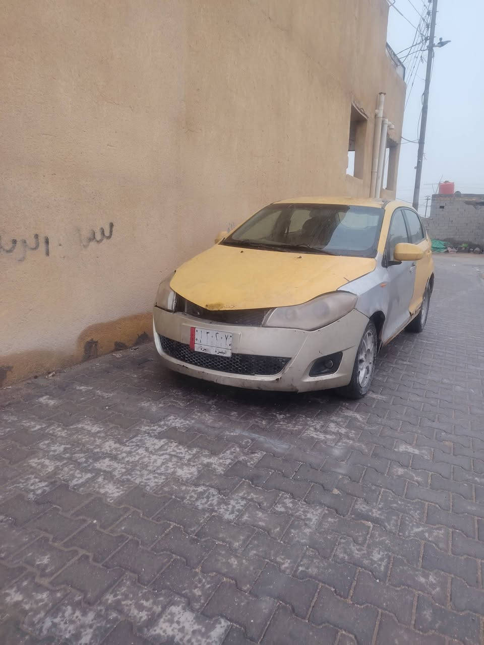 السلام عليكم سياره شيري موديل 13 مكينه وقير جدد حداديه كامله مكان السياره البصره بالخصيب سعر 13 قفل وما اراوس سياره ما واصل راعيها اكفلها اياها عشائر وسرقه فقط ماكينه وقير بيكاتشو 1600 حداده جديده والبودي قدامك***********
