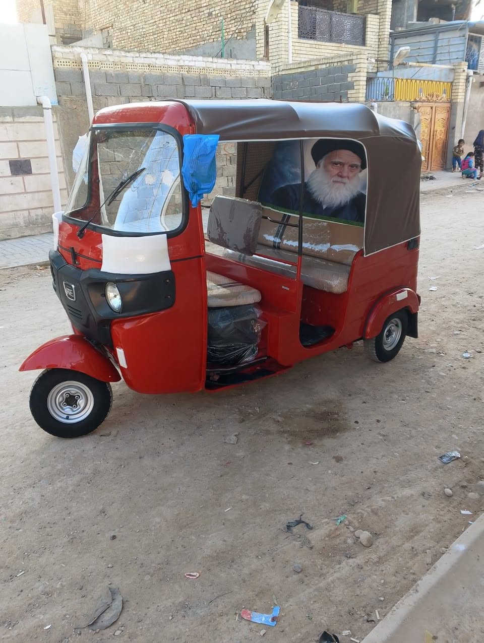 سلام عليكم شباب تكتك 2018شهر 12تكتك خير من الله كهربائيات شغاله كله معمره دوس مكينه خير من الله نضافه مفوله كبل للشارع السعر 5او أو 800وبيه مجال للشراي عنواني مدينه الصدر نهايته شارع الداخل الشيشان الستفسار ***********
