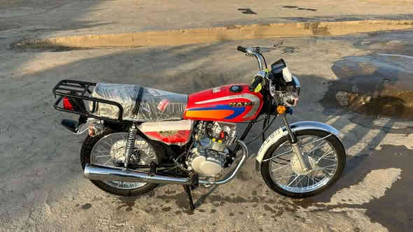 اسلام عليكم دراجه رقم وسنويه كفاله عامه  2023وكيل نوار وسنويه بسم نوار  السعر خاص وهاذه رقم راعيه (((مكلف بنشر))) رقم ***********
