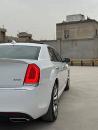 سياره وبامه مديل18كصه جنطه شغل باجات سياره بلكارتون متومه طبق الصل عله...