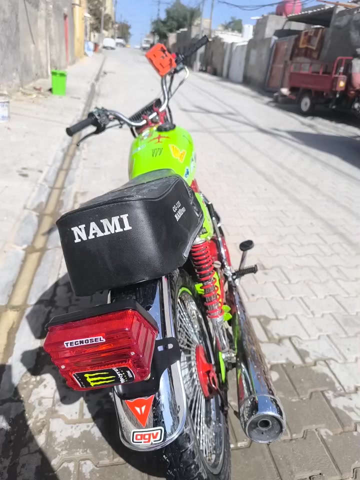 دراجه للبيع بسعر 800الف وبيهه مجال للتفاصيل اتصل علا هاذه الرقم ***********
