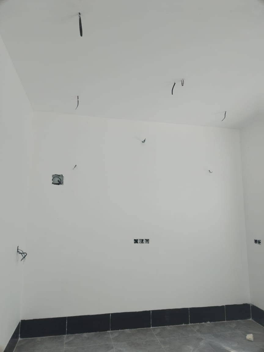 كادر عمل جص وبياض من الموصل جص الموصل الفني شغل هندسي مصاطر وزن يتكون من ٤ خلفات البيت ٤ ايام يخلص نعمل في جميع مناطق ديالى الاستفسار الاتصال ***********
واتساب موجود
