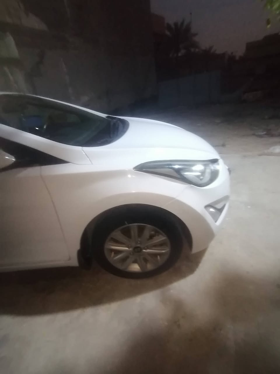 النتره 15 شركه عامه مكفوله من الصبغ ولتبديل رقم بغداد بسمي مكينه كير كفاله حداديه جديده تخم تاير متصرف دينار عليهة جاهز مال جناي مكان السياره كربلاء سعر 118قفل قفل بيع مستعجل للاستفسار الاتصال على الرقم *********** الشراي يتصل مارد ع الفيس
