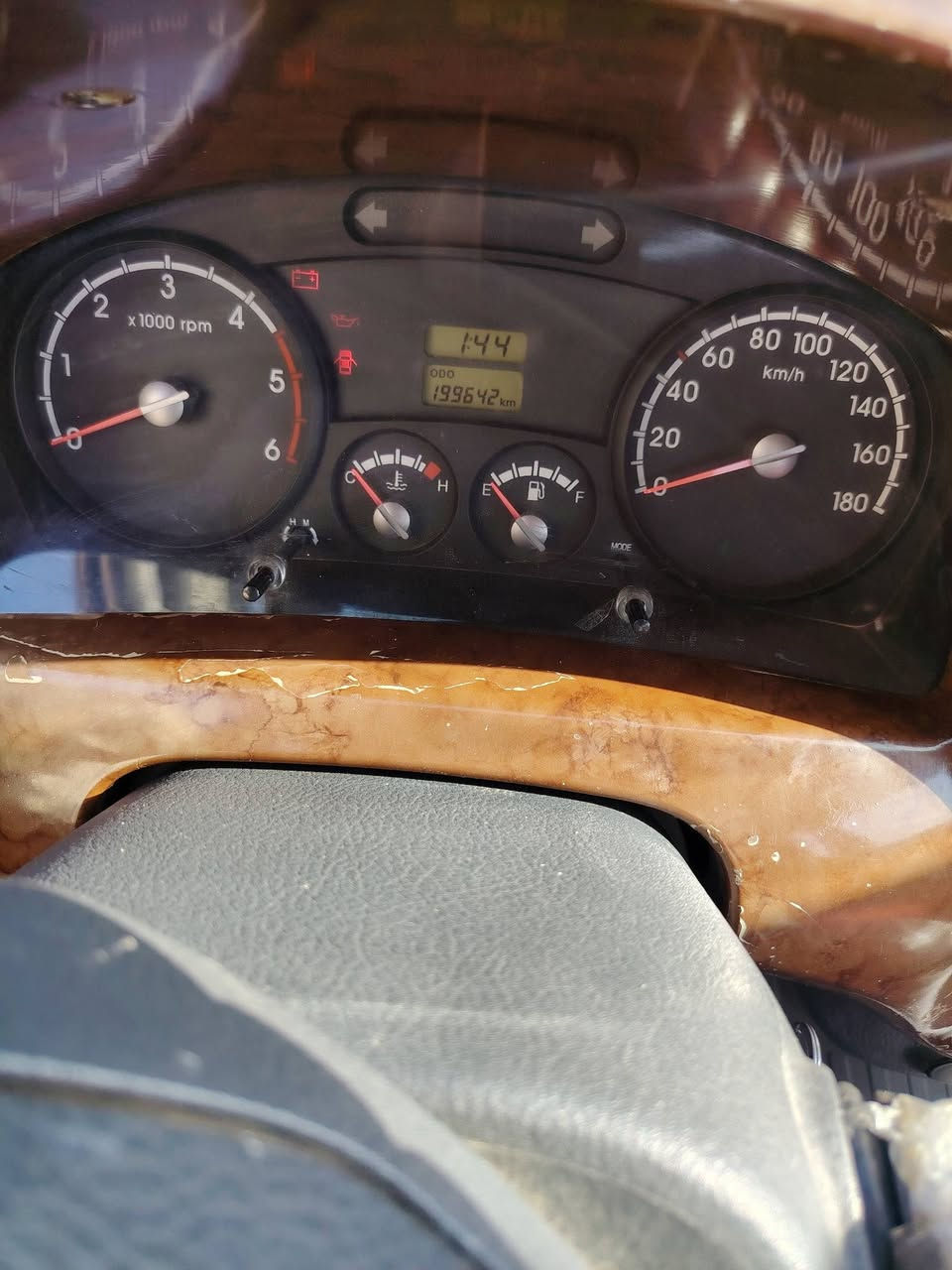 السلام عليكم كيا 2700 موديل 2013 رقم صلاح الدين دولي سنويه لل31
محرك كير اكسل شرط شاصي شرط طخم تاير جديد صبغ مابيه شرط تبريد +تدفئه ماشيه 196 حقيقي
سياره بلاديه مكفوله كفاله عامه السعر اتصل ***********
ملاحضه : المحجل مو معاها. المحجل مو معاها
