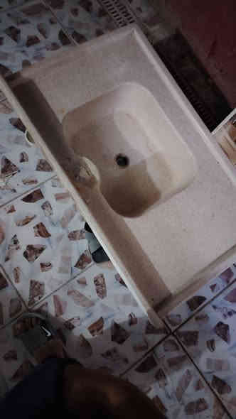 كاونتر تفصال تزكام الاصلي ٤قطع +مرمر سنك متواجد وتساب ***********
