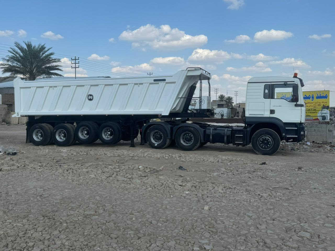 سلام عليكم مان لبيع ٢٠٠٤ راس وعربانة  تريد راس ابيعلك تريد عربانة رقم الهاتف ***********
