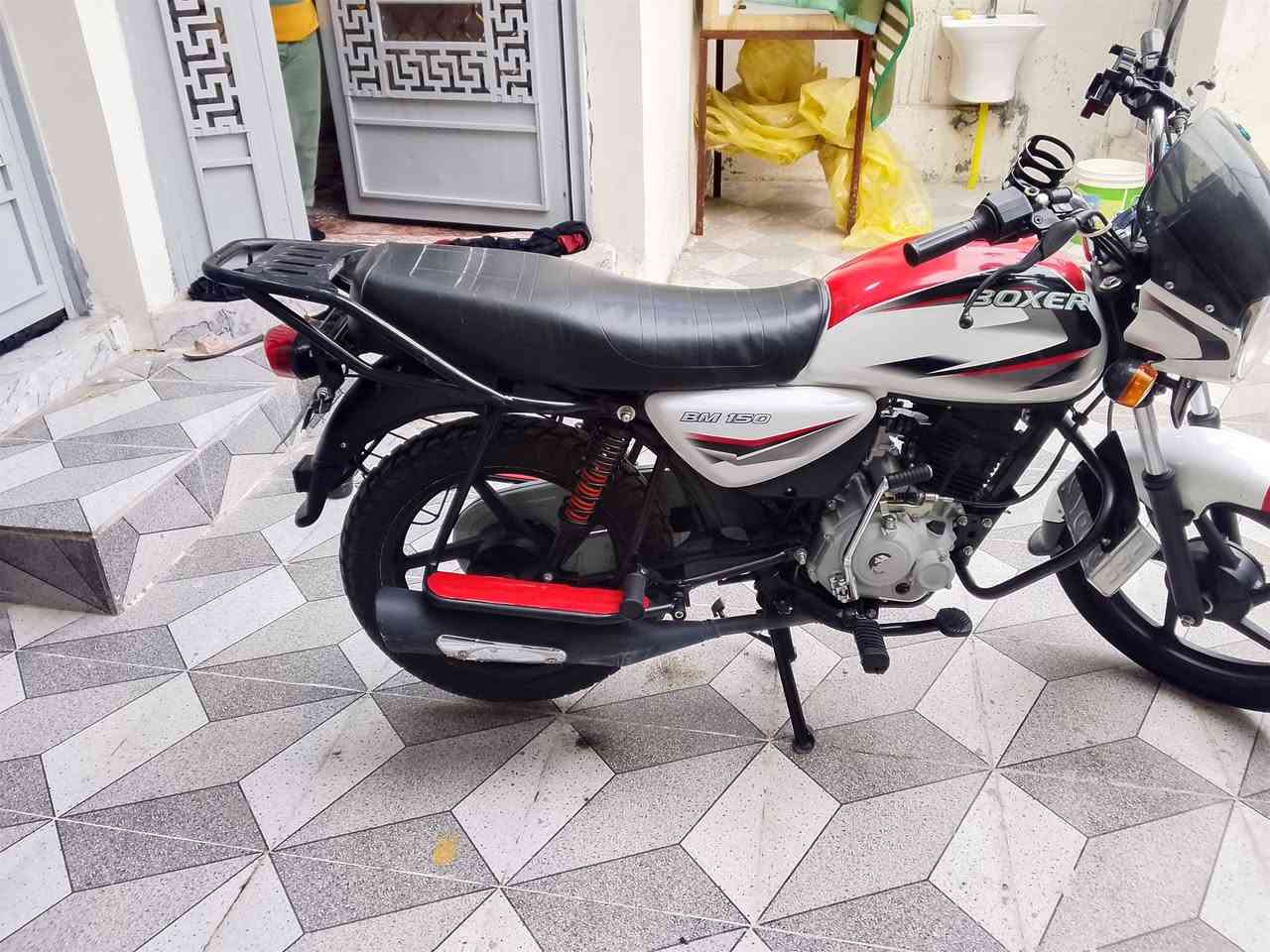 سلام عليكم دراجه بوكسر موديل23رقم ديالى مكفوله كفاله عامه برغي مامفتوح بيها تعال وفحص وشوف بعينك كلش حلوه ونضيفه بشكل مكان ديالى بعقوبة تواصل على الخاص سعرها 2400وبيها مجال


**إذا كنت صاحب هذا الإعلان وتريد حذفه لأي سبب، رجاءا أرسل رسالة إلى الدعم الفني**