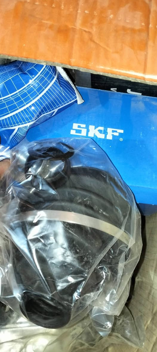 تتوفر قطع غيار فولكس واكن 
واتساب 
*********** او مراسلة بالمسنجر
