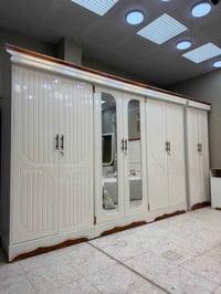 غرفة مرمرية • ٧ قطع • بغداد