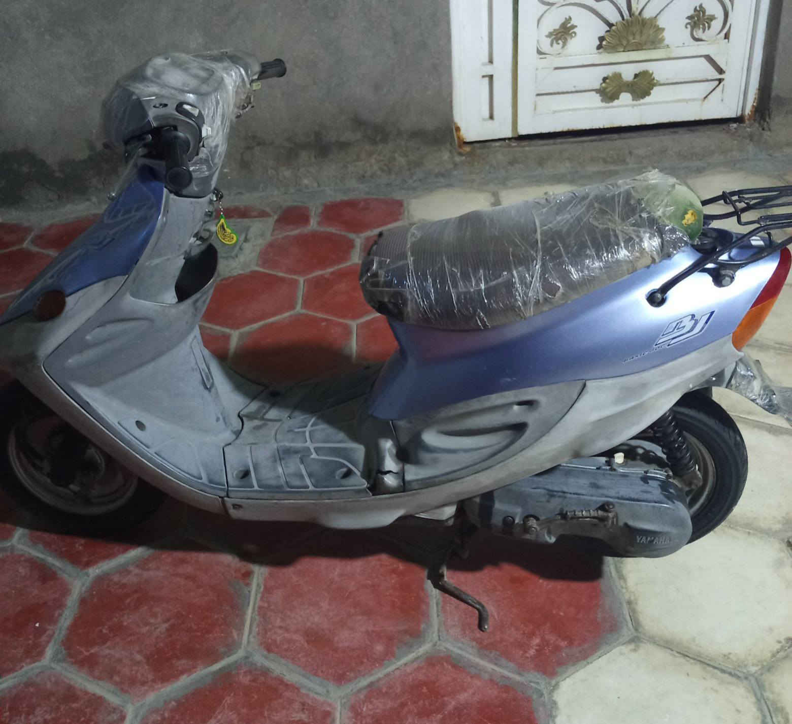 السلام عليكم دراجه بيجي للبيع الدراجه نضيفه مفتوحه مكينتهه السعر 450وبيها مجال بصيط المكان السماوه الجربوعيه الاولى هاذه رقمي ***********
