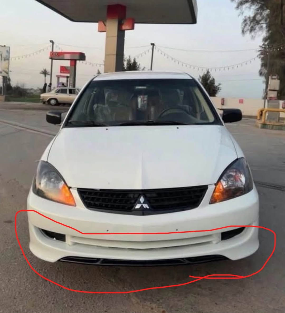 تاقمێکی سپۆرتی لانسەر بەڵقیس بۆ فرۆشتن
پێکدێت لە ( سپۆرتی پێشەوە + سپۆرتی دۆسەی هەردوو لا تەنیشت  +  سپۆرتی دواوە)
لۆکە و نە بەستراوە   لۆک لە دوبەییەوە هاتوە و شتێکی زۆر جوان و گەنجانەیە   
لە وێنەکان نمونەی بەستنیم داناوە

نرخی کۆتای ٢٨٥ هەزار قفڵ یەک دینار کەمتری نیە
لە سلێمانیم گەیاندنم هەیە

*********** السليمانية, العراق
