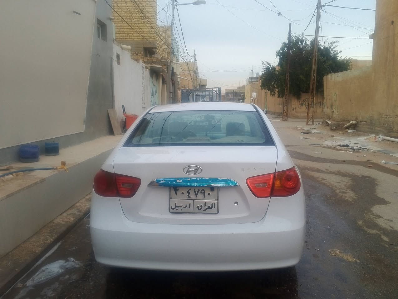 للبيع
الانترا موديل 2011 مقدس 
السياره جديده وجاهزه مال جناي كير ومكينه وحداديه مكينه 1600 
السيارة بيها 3 قطع باب الصدر والجاملغ الأمامي و البنيدتبيل فقط 
رقم اربيل سنويه نافذه اباسم كردي ياخذ ورقه تحويل او وكاله  السعر 95 وبيها مجال 
مكان السياره النجف المركز للاستفسار
***********
