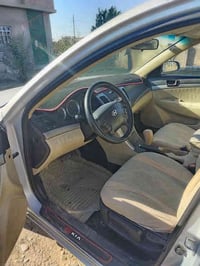 سوناتا • ٢٠١٠ • مكينة ٢٤٠٠