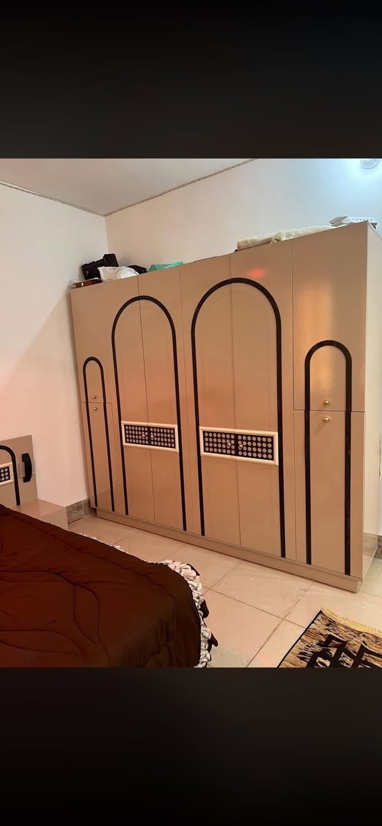 للبيع مستخدم اسبوع ٦ قطع جديدة تكمه مو طكاكي عنًوان بغداد جميله
***********
