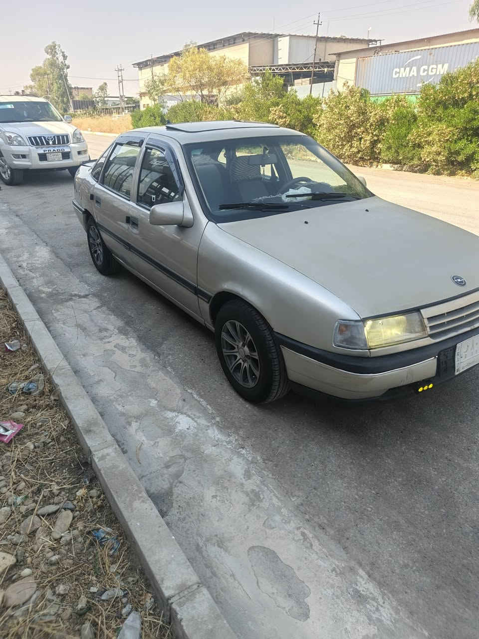 أوبل فكتره حجم ١٦ موديل ١٩٩١
سنويه إلى ٢٠٢٩
شرط التحويل من الشرعي محرك قبق أسود أسترا شرط وكير شرط طخم جديد 
تايرات جديد وويل كب 
ستيرن باور 
صبغ دواوير ودوسات 
السياره جاهزه كابون بانزين وايرمنيه كلها شغاله ترايك وين ما يعجبك سياره مال جناي قفل مركزي 
السعر ٣٦ وبيها مجال شي قليل 
عنوان موصل الميثاق 
***********
*********** اخوان إني مكلف بل نشر إلي يحب يتصل ع رقم
