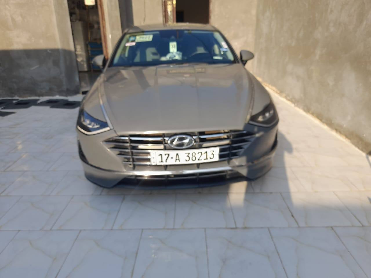 السلام عليكم سوناتا موديل ٢١ وارد أمريكي معوقين شرط الوكاله السياره بدون ضربه كلين بدون ارباك بس صبغ موجود السونار بالمنشور المكان السماوه رميثه رقم الموبايل *********** او *********** السعر ١٦٣ وبيهه مجال
