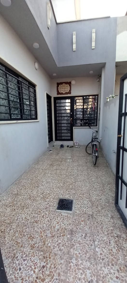 للبيع للبيع 🏠🏠 
دار في حي السماح الأساتذه خلف الأركان / قرب مدرسه الكويتيه / المساحه / ١٠٠ متر / البيت فول / اتجاه شمال / سيراميك  + 
خدمات ماءفول💦+كهرب+تبليط
صنف العقار +كرت بلديه + مقدم معامله للتمليك / السعر ٥٧ مليون وبي مجال /  للأسفسار الأتصال على الأرقام + *********** / *********** / يوجد لدينا عروض في حي السماح / الأولى + والثانيه + يوجد لدينا عروض في حي السماح / زراعي / سكني  / تجاري /
