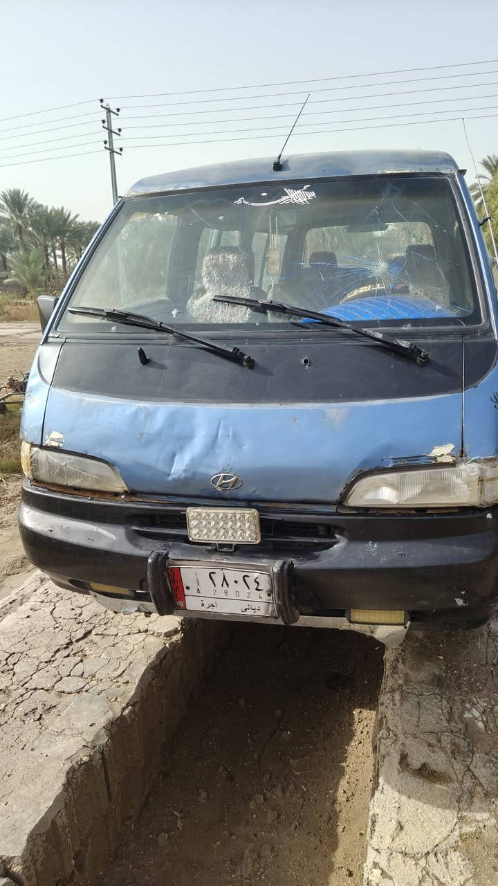 سلام عليكم هونداي للبيع او مراوس موديل 93
سنويه نافذه من 19 محرك ونجي كير اوتو 
مطلوبه هيئه 50الف بس مرور 700 عل مشتري ااسعر 25 ورقه وبيها مجال مكاني حله الشراي يتصل
***********
