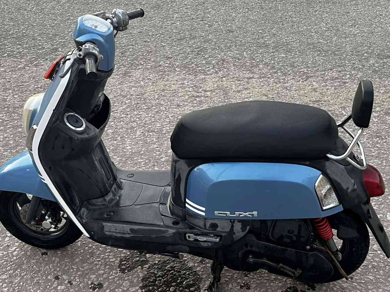 سلام عليكم دراجه بوليس للبيع  مكينه كفاله برغي ما مفتوح ختم واحد وصل معرض كلشي ما ناقصه سعر 850.شراي يتصل ***********
