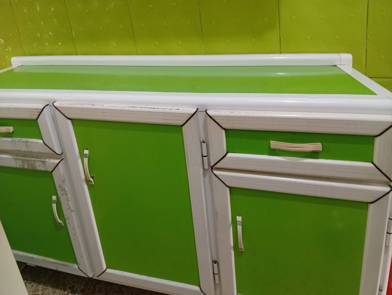 كاونتر للبيع سعره 75 الرقم ***********
