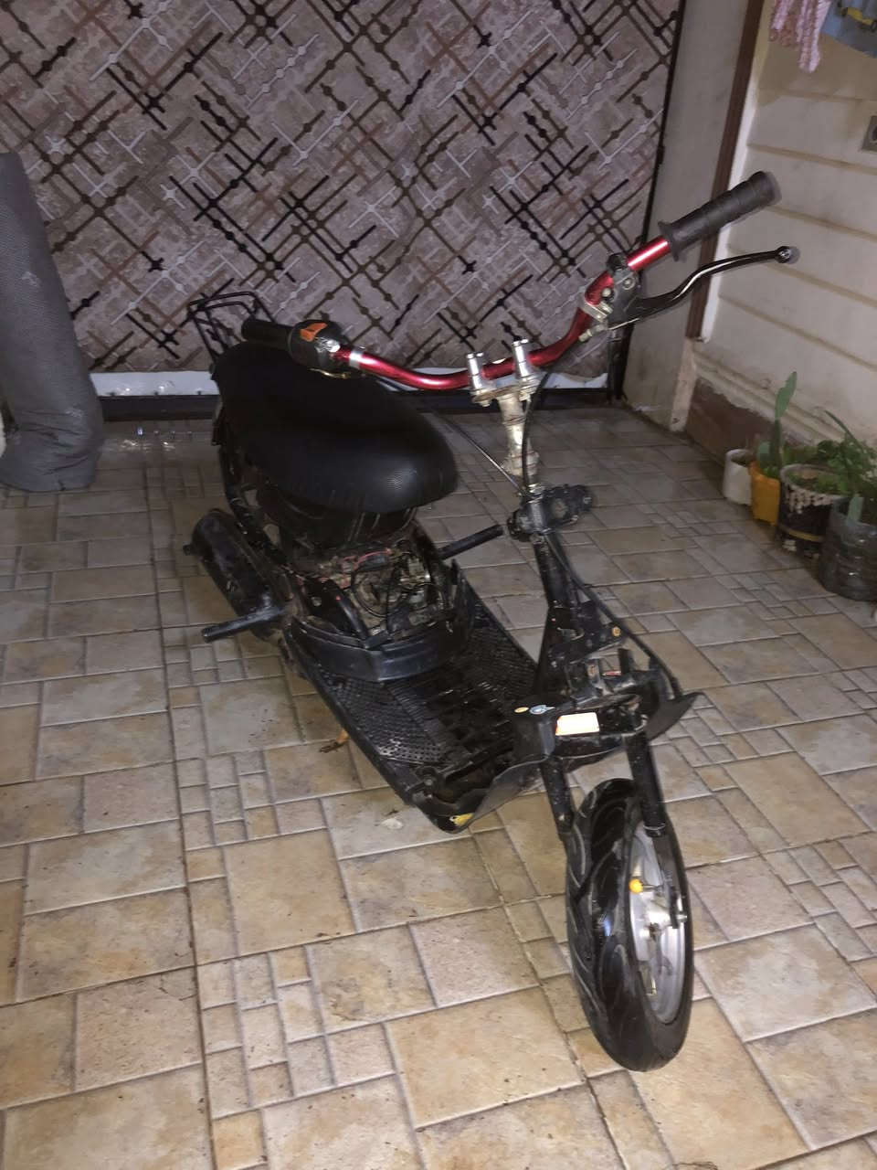 شبابا يامها محرك ٨٠ شرط سرعه انطيك مال لعب ستيرن مزود دبل خلفي رياضي سرعه ومعدل خير من الله سعر ١٠٠ بي مجال للاستفسار 
***********فقط واتساب موجود
