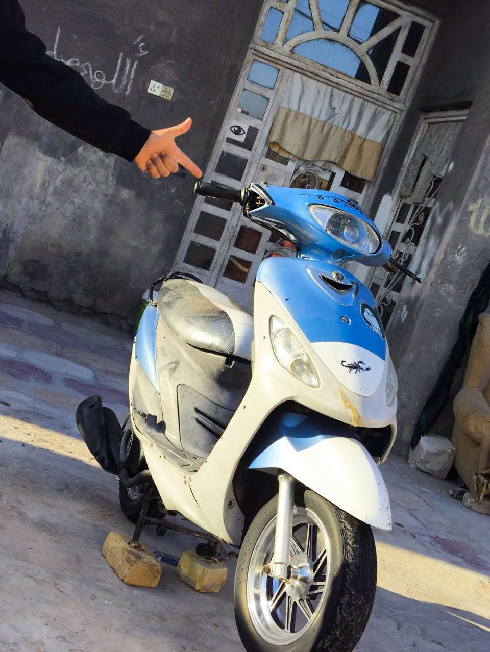 سلام عليكم دراجه للبيع قجمه زيرو بلاد 49مفتوحه بس كلاجات مبدل بيهه دراجه حلوه كهربايات كلهه شقاله ماناقصهه شي سعرهه650بيهه مجال لشراي بخدمته يتصل ع هاذ رقم*********** مكاني بصره ابو الخصيب
