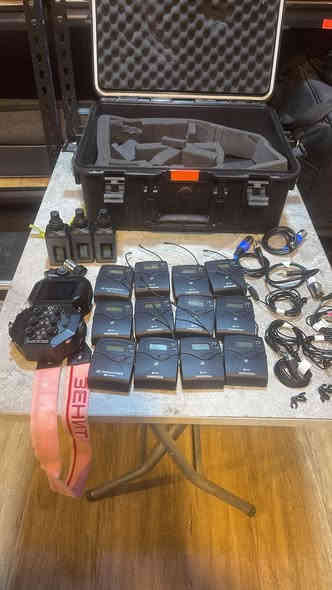 للبيع معدات صوت نك مايك سنهايزر مع زوم للاستفسار على الخاص او الاتصال على الرقم ***********
