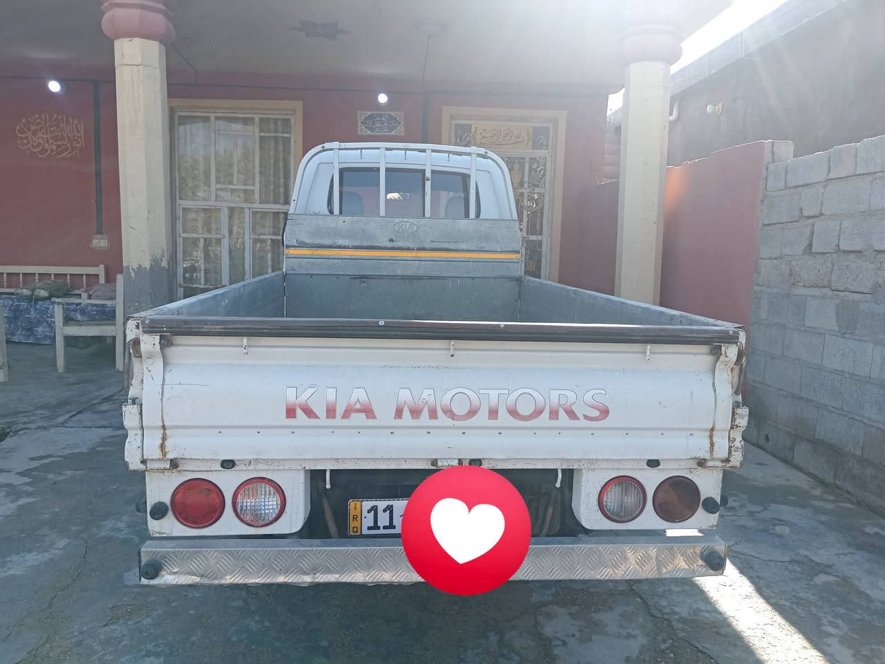 سلام عليكم كيا حمل البيع موديل 2018سيارة مكفولة كفالة عامة محرك كير شاصي  مكفول  تايرات كلة جديد رقم نكليزي  بغداد المكان ديالى تصال على هذا الرقم ***********
