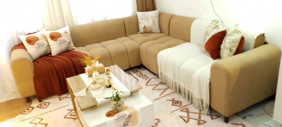 سلام عليكم كورنر خمس امتار للبيع فقط كوشات2بي وغطوه هديه  السعر 575وبي مجال بعده جديد وطبله سعره65وبيها مجال بسيط


**إذا كنت صاحب هذا الإعلان وتريد حذفه لأي سبب، رجاءا أرسل رسالة إلى الدعم الفني**