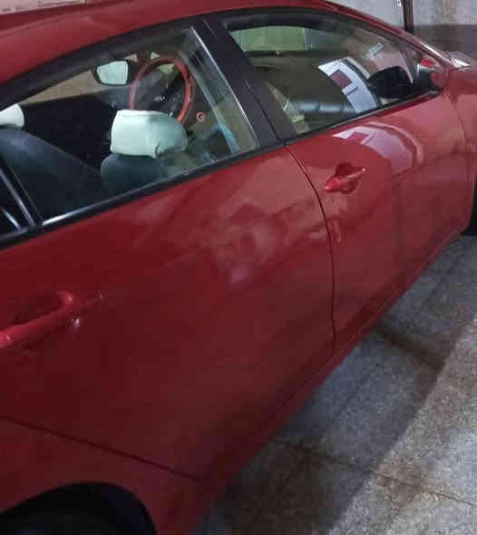 السلام عليكم
للبيع كيا فورتي 2016 
رقم بغداد دولي تحويل مباشر وهزة جديدة 
صور الحادث + السونار موضح بالمنشور 

كير مكينة كفالة
مواصفات LX
سيارة جاهزة مالت بيت مناقصها شي

السعر 112 وبيها مجال 
مكان السيارة بغداد الطوبجي 
للتواصل
***********
