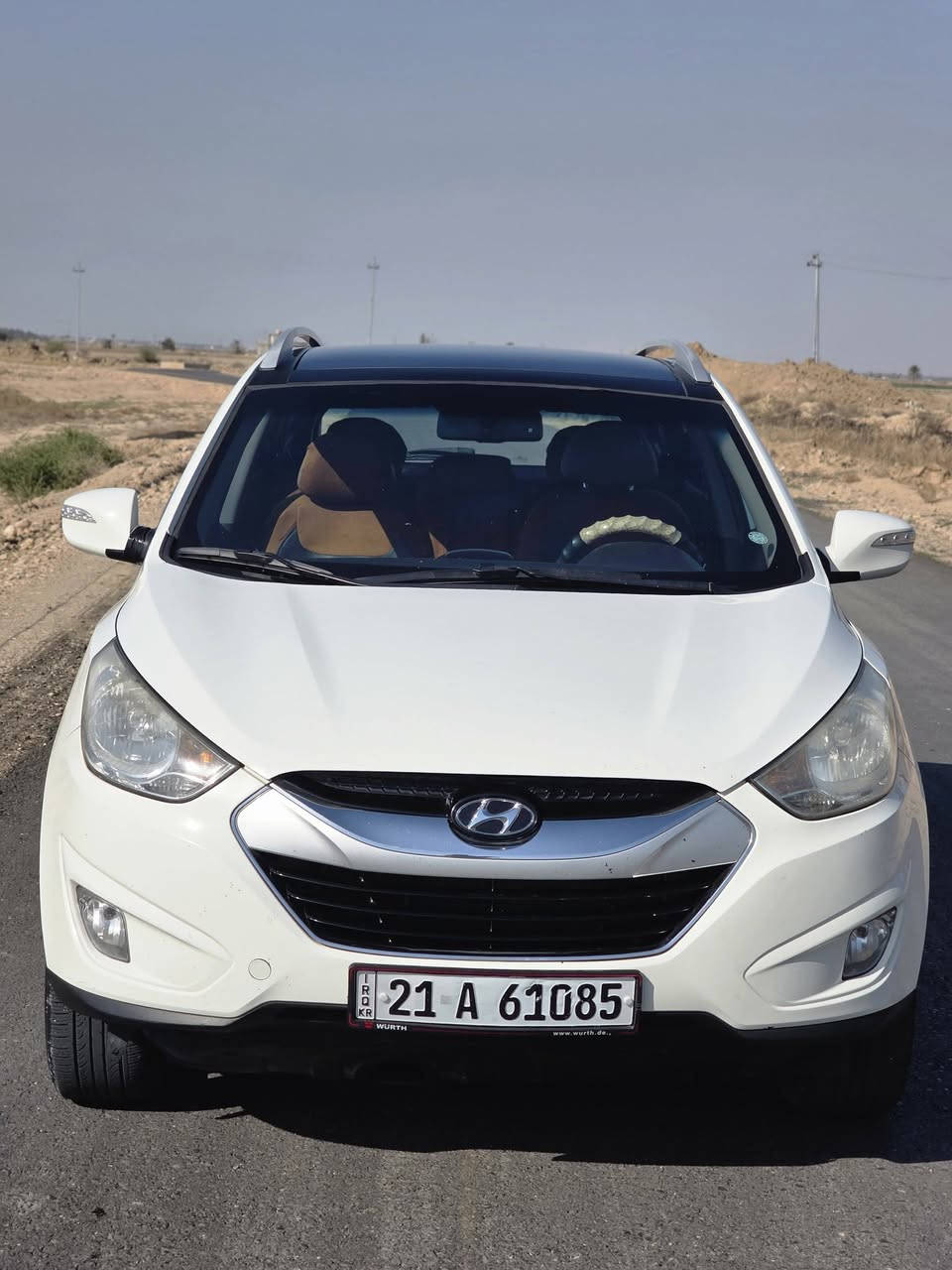 توسان ٢٠١٠ بأسمي كير ومكينه ٢٤٠٠بلادي تخم تاير جديد صدر جديد السعر ١٣٥ وبيها مجال مكاني بعقوبه كنعان ***********
