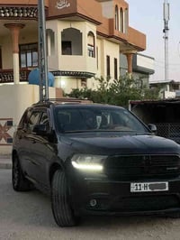 للبيع دودج دورنكو موديل 16 جي تي رقم بغداد لون اسود بدون ضرر بيها مكان...