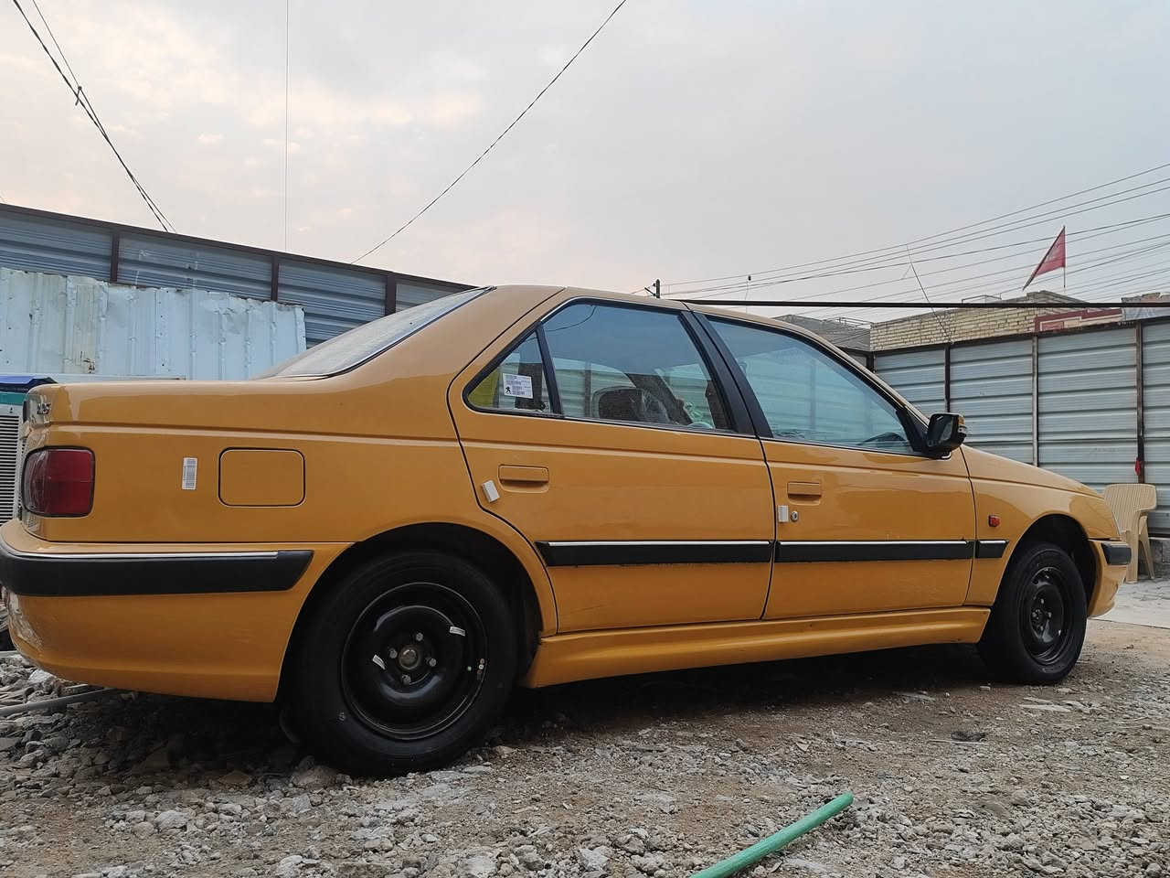 السلام عليكم شباب
بارص 2015 السياره جديده بمعنه الكلمه مامشتغلا تكسي الله شاهد طابكه بلبيت السياره مكفوله رقم بغداد انكليزي سنويه جديده وهزه جديده مصفره هيئة وغرامات تحويل مباشر مكاني بغداد *********** السعر 50وبيها مجال للطيبين
