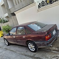 فيكترا • ١٩٩٠ • بدون حادث